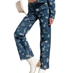 **NWT** Western Boho Jeans
